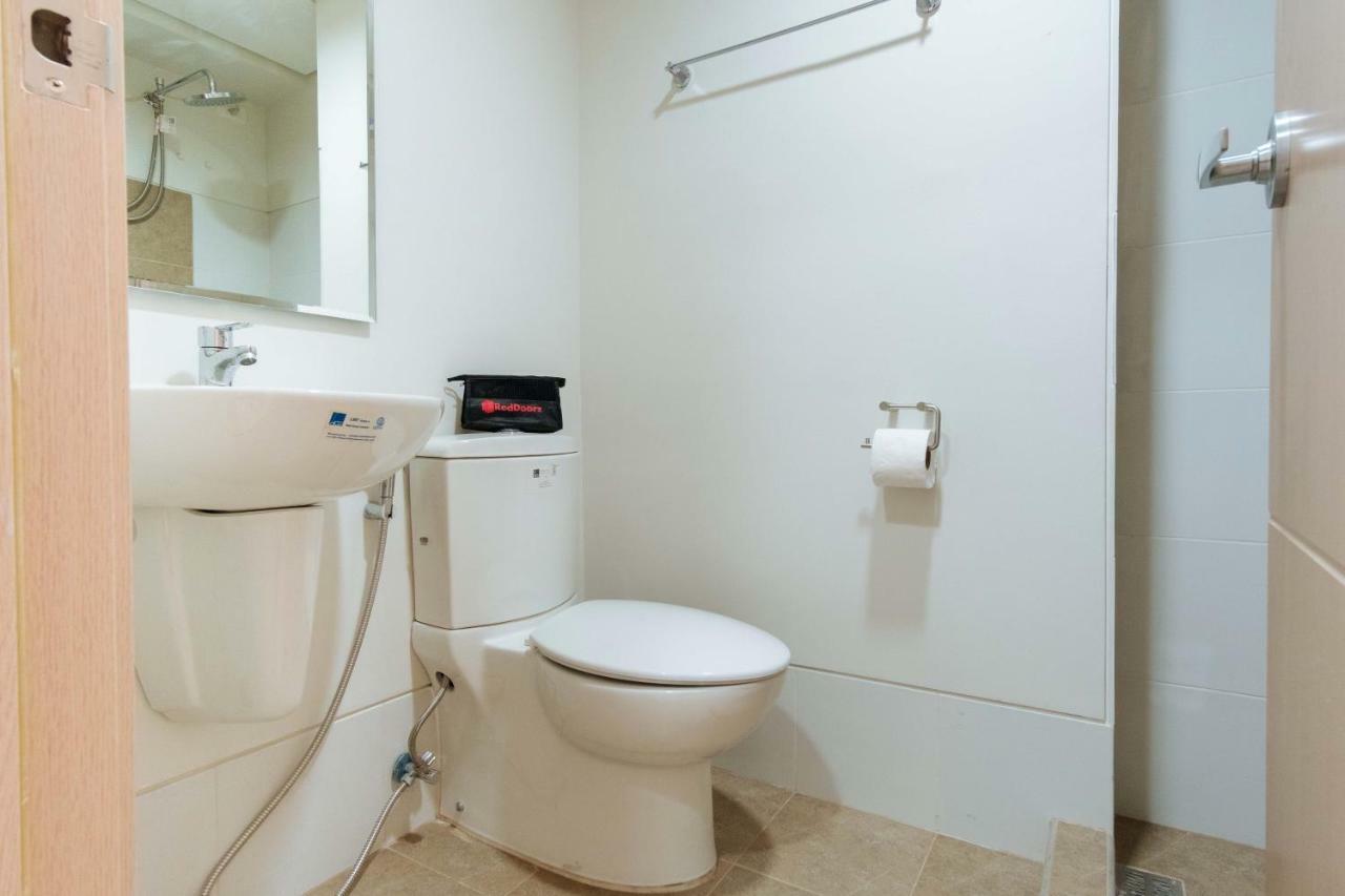 Reddoorz Plus @ Silk Residences Sta. Mesa Monthly Stay Маніла Екстер'єр фото